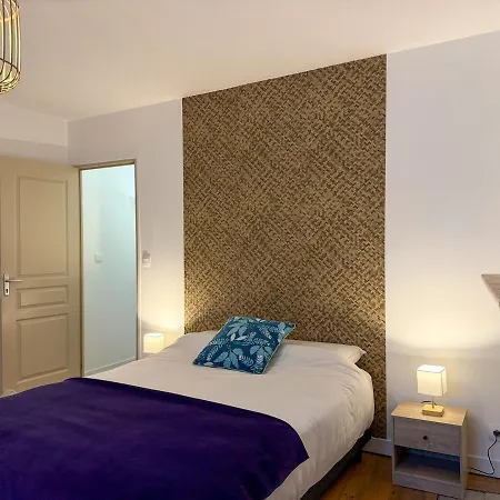 Maison - La Pierre De - A 4 Min De La Gare