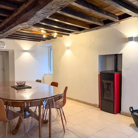 Maison - La Pierre De - A 4 Min De La Gare *